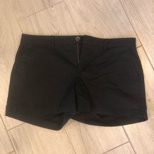 Old Navy black shorts